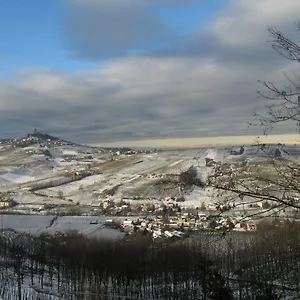 Appartamento Delightful Home-lovely Hill View, Canneto Pavese